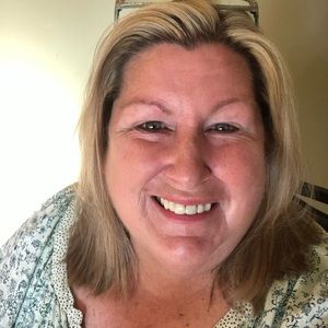 Meet your Posher, Gina